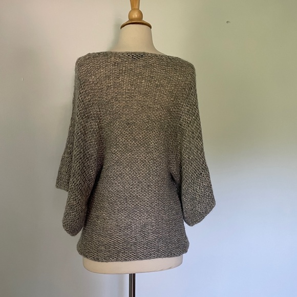 Theory Wool And Angora Blend Wide Bat Sleeves Knitted Sweater Size Small - Picture 8 of 10